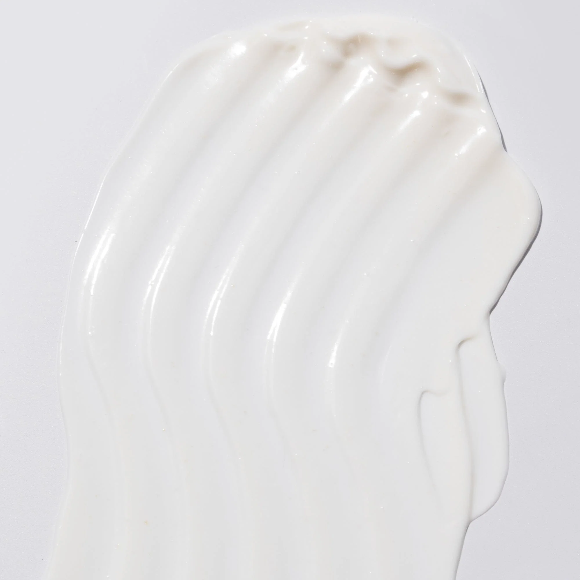 Hydrate+ Broad Spectrum SPF 17 Sunscreen - Image 4