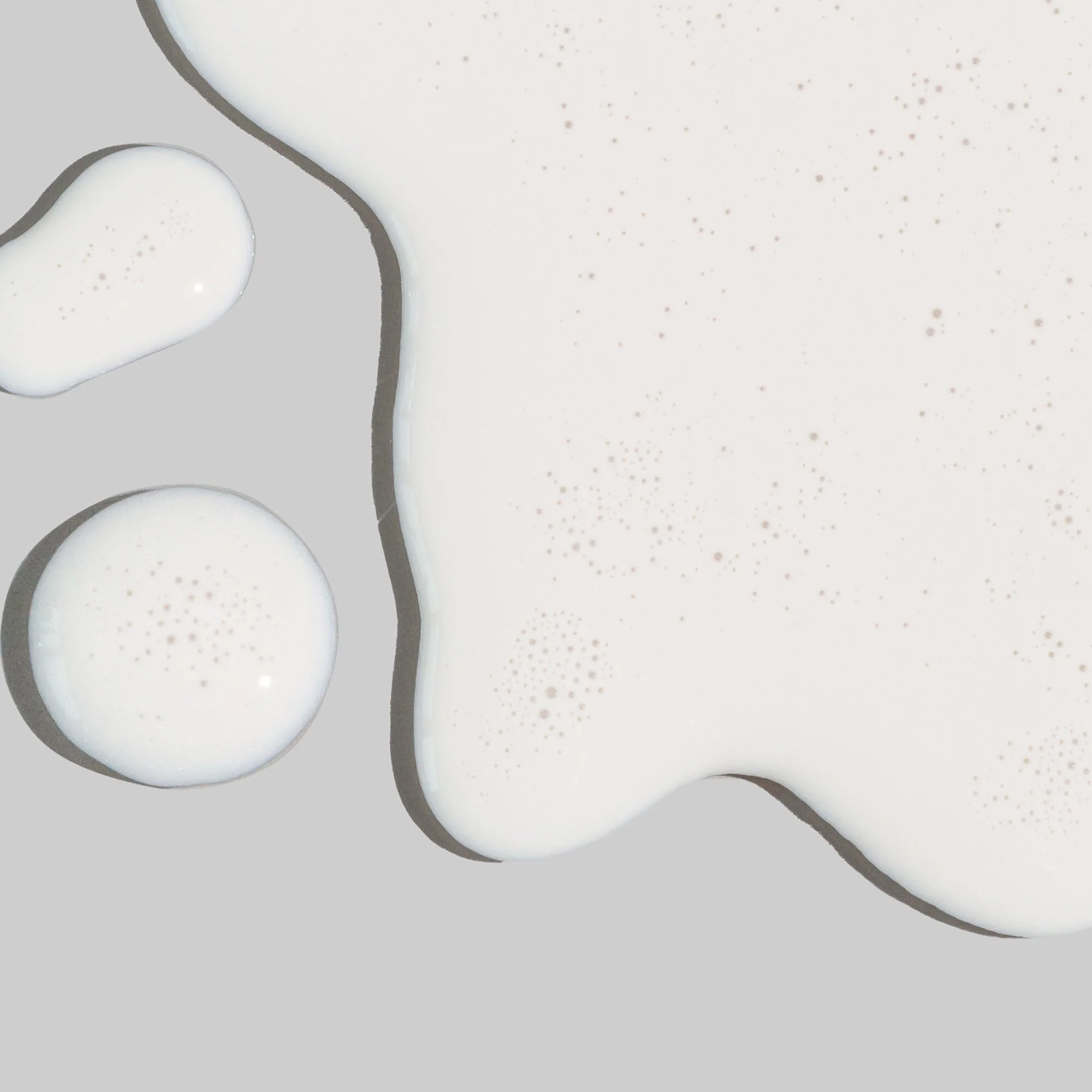 Protect UV Broad Spectrum SPF 30 Moisturizing Spray - Image 3