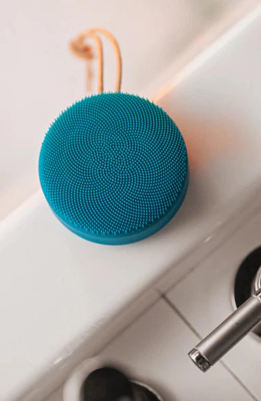 Foreo LUNA 4 BODY Cleansing Device - Image 13