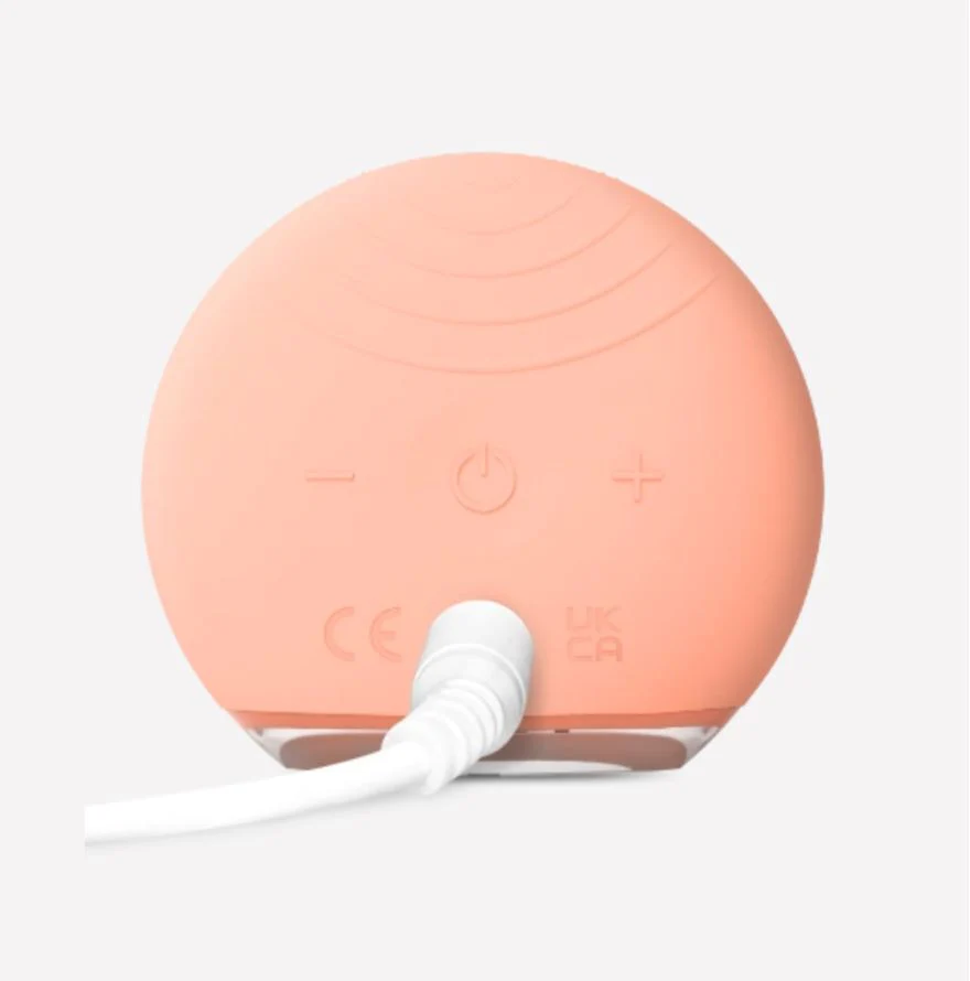 Foreo LUNA 4 Go Travel Cleansing Device - Image 5